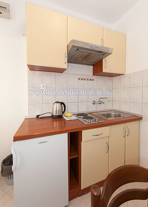 Drašnice, apartments Ala - kitchen