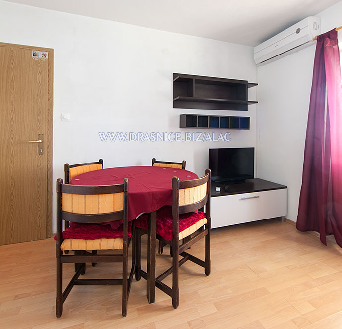 Drašnice, apartments Ala - dining room