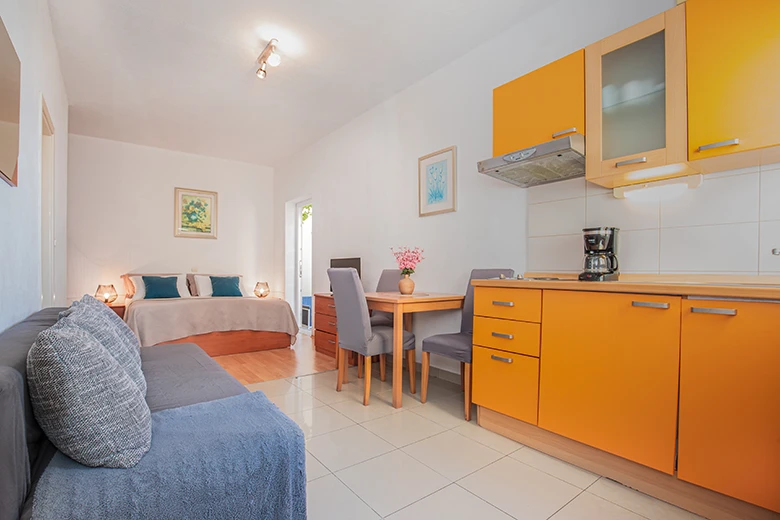 interior - apartments Gudelj, Drašnice