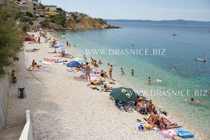 Natural beaches in Drasnice (Dranice)