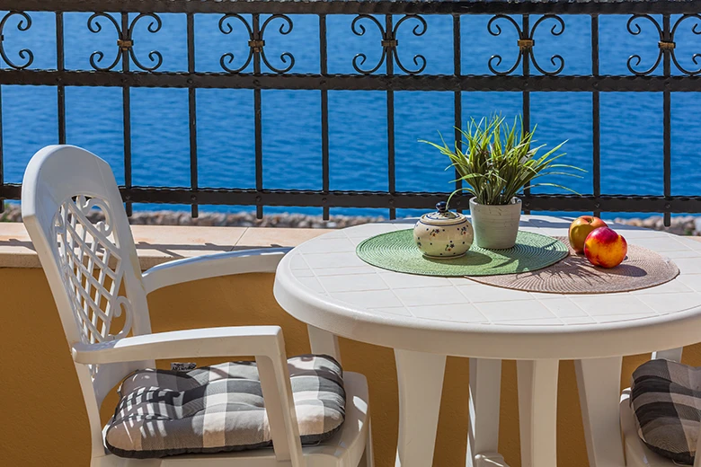balcony with sea view