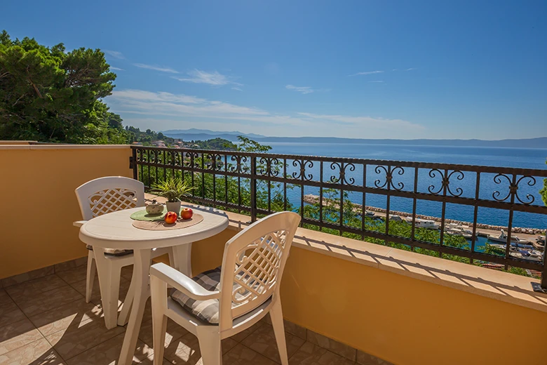 balcony with sea view