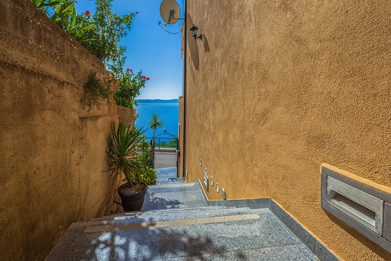 staris to the sea - apartments Gudelj, Drašnice